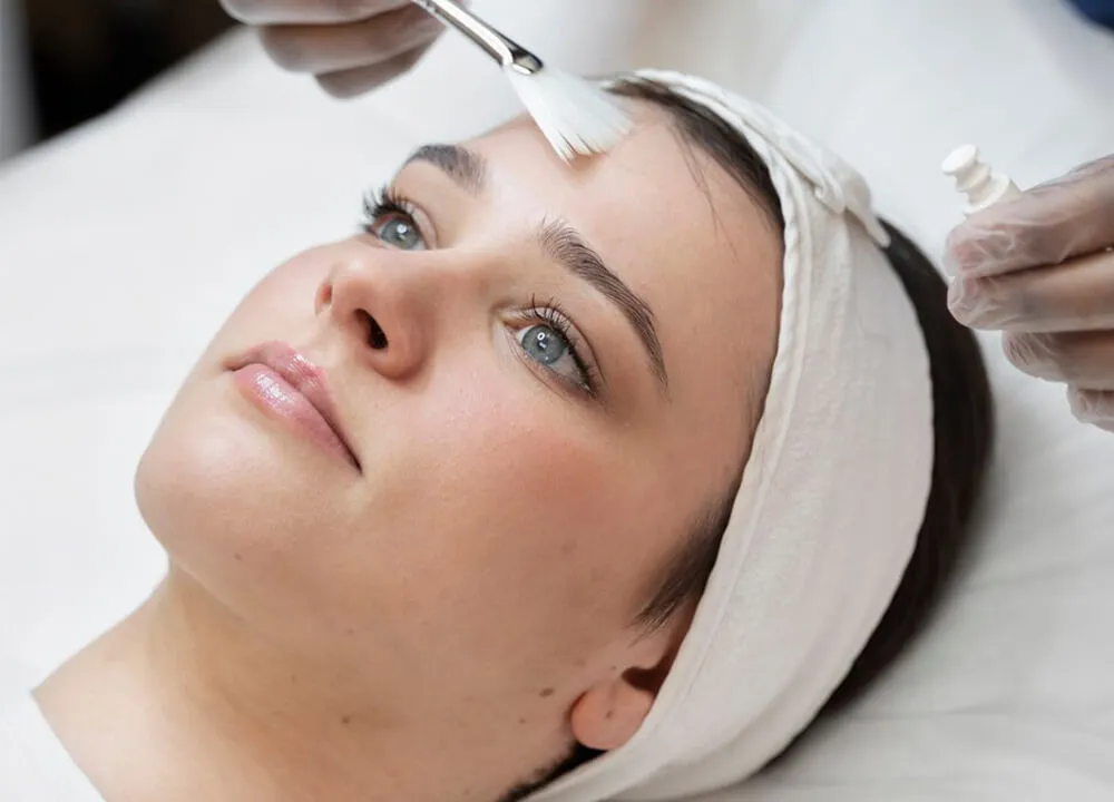 美容师可以做化学换肤吗